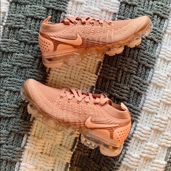 Nike Air Vapormax Flyknit 2 Rust Pink - Picture 2 of 9